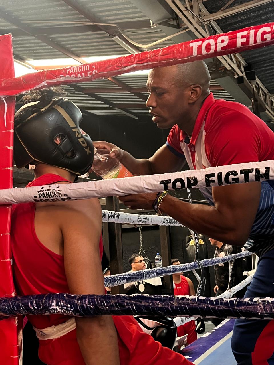 Instructor de boxeo
